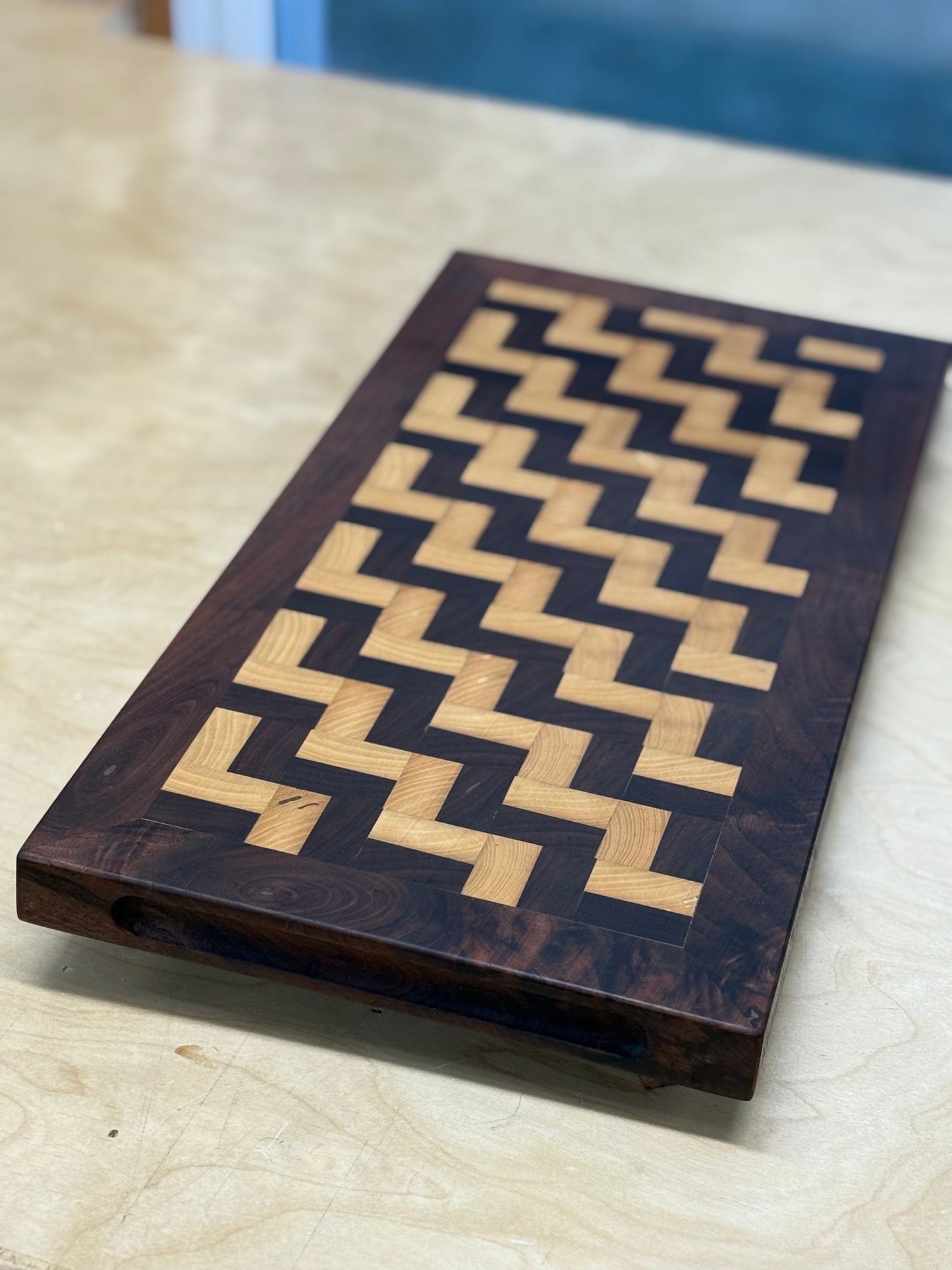 Infinite staircase cutting board